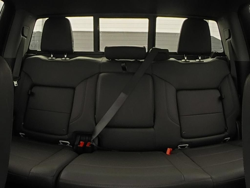 2025 Chevrolet Silverado 1500 RST - Photo 10