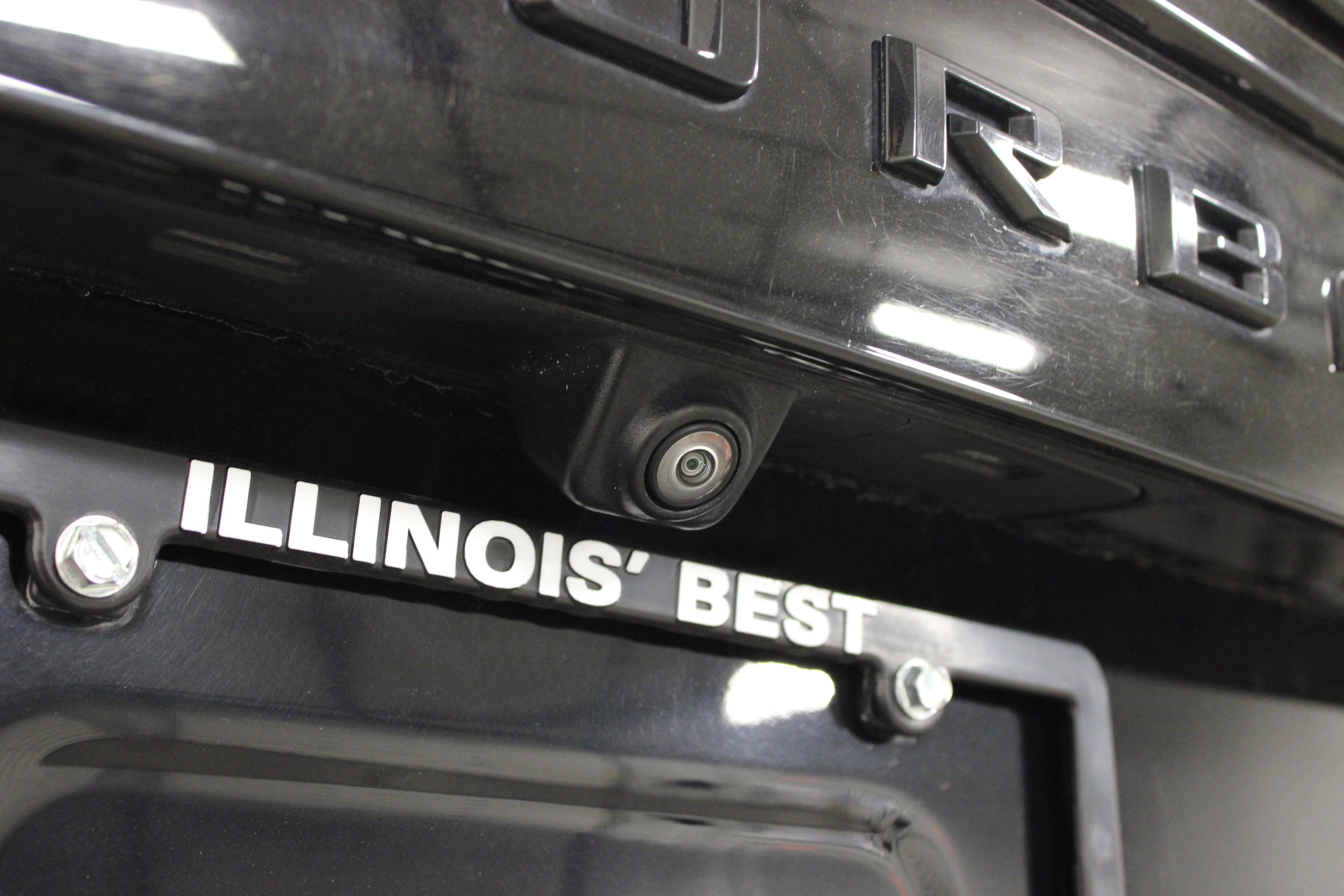 Used 2024 Black Chevrolet Z71 image 15