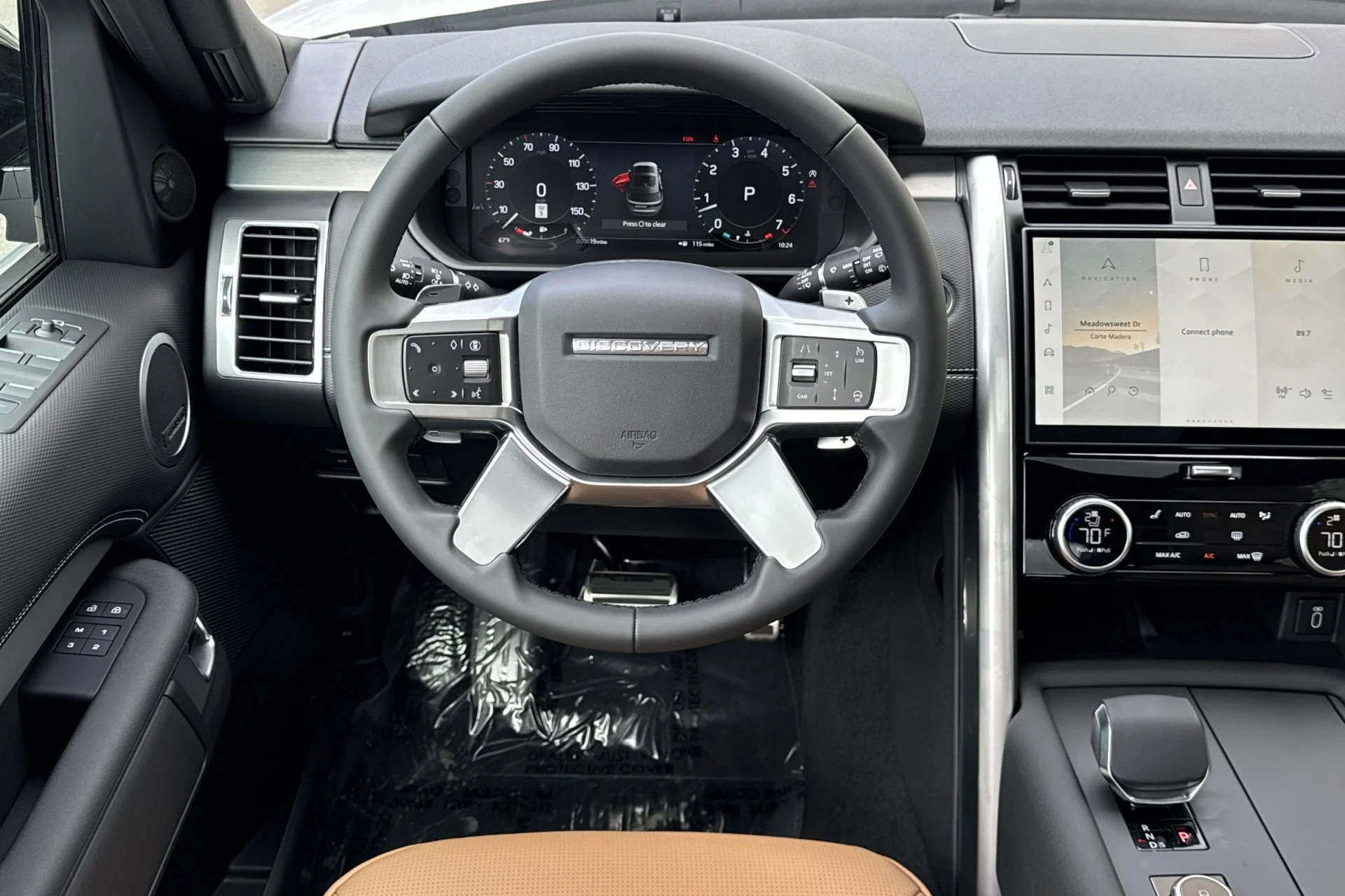 New 2026 Fuji White Land Rover Gemini Edition AWD image 16