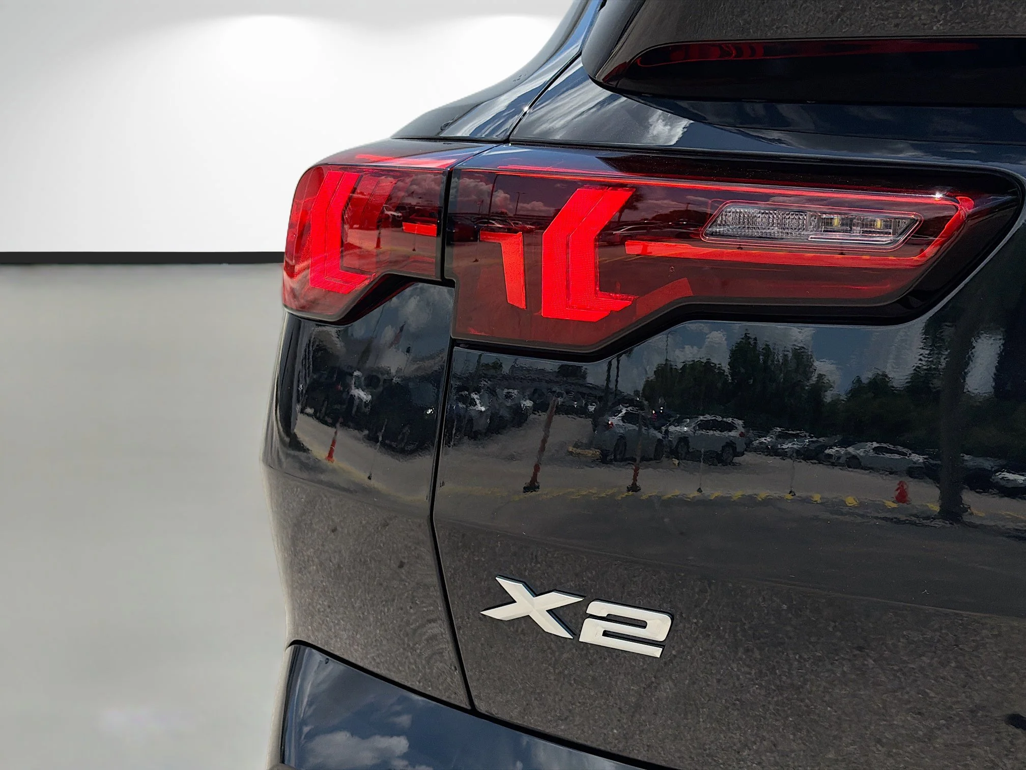New 2026 Black Sapphire Metallic BMW xDrive28i image 10