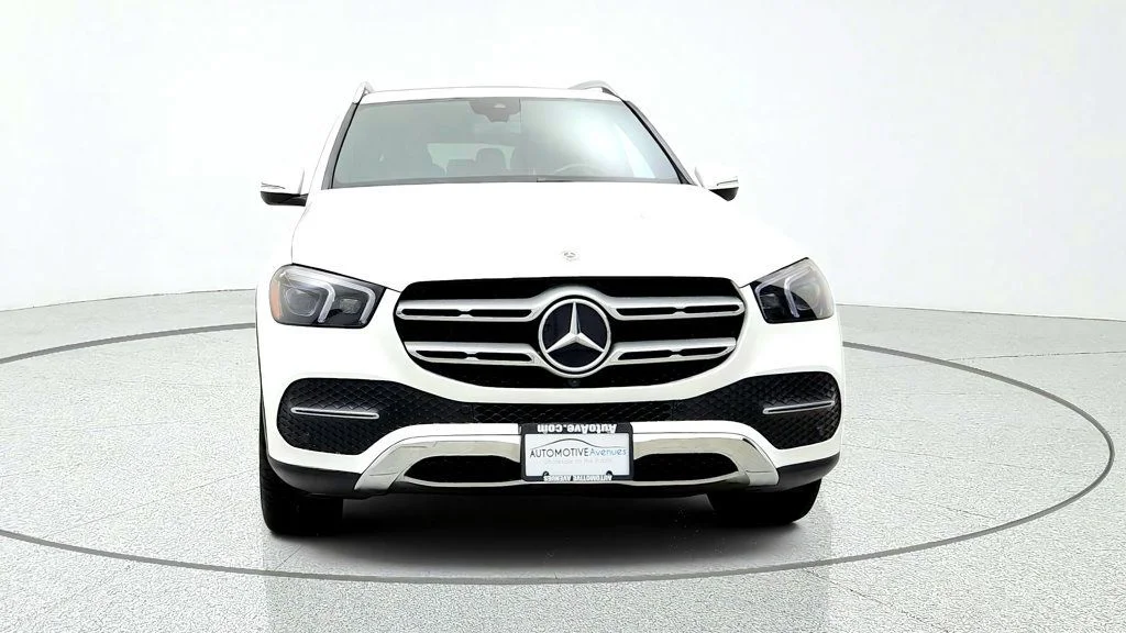 Used 2020 Polar White Mercedes-Benz GLE 350 4MATIC® SUV image 2