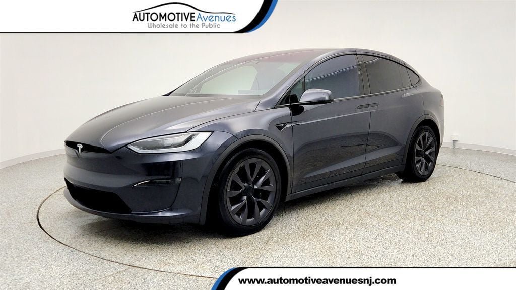 2023 Tesla Model X Long Range