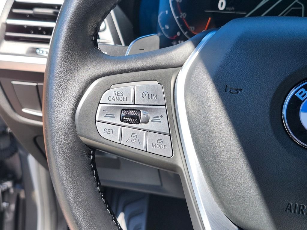 Used 2024 Gray BMW xDrive30i image 30