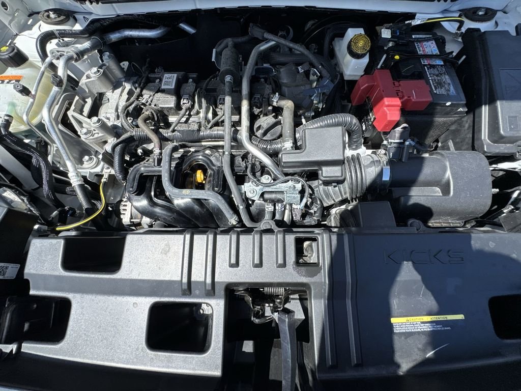 Used 2025 White Nissan SV image 18