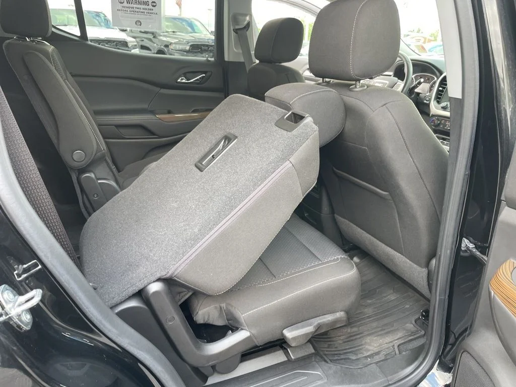 Used 2023 Black GMC SLE image 38