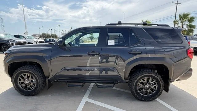 New 2026 Underground Toyota SR5 image 3