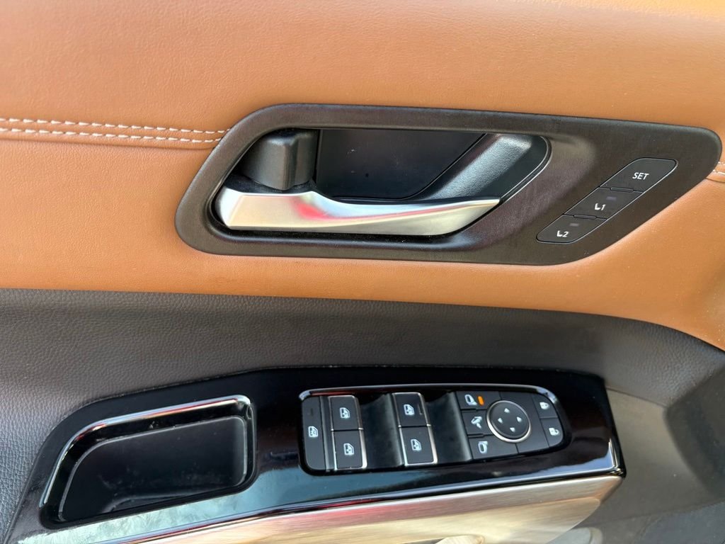 Certified Used 2023 Gray Nissan Platinum image 14