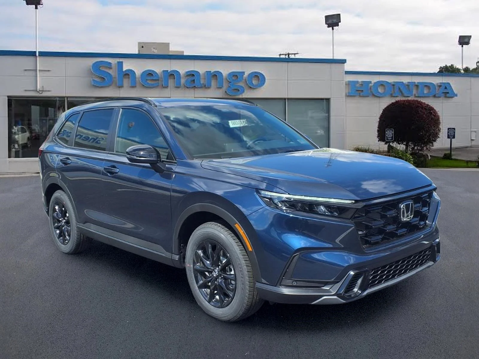 2026 Honda CR-V Hybrid Sport-L AWD's photo