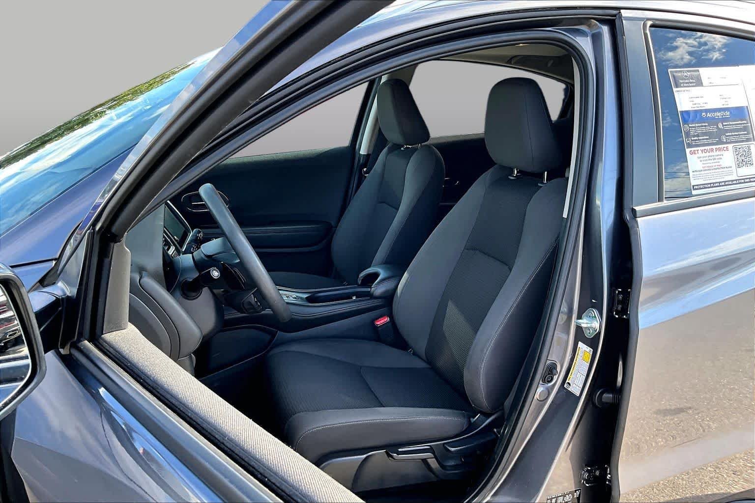 Used 2022 Modern Steel Metallic Honda EX image 9