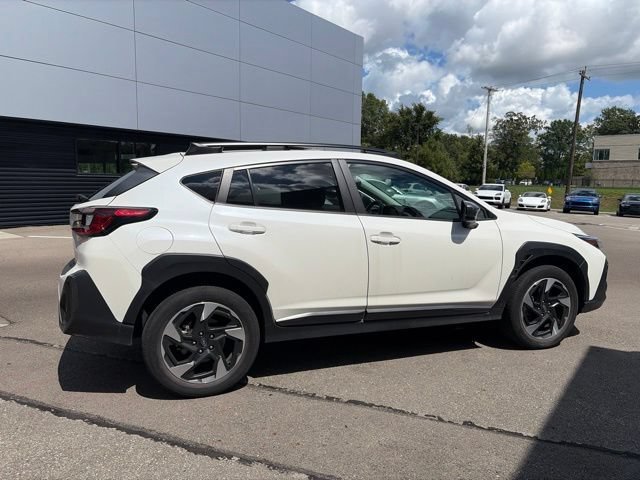 Used 2024 Crystal White Pearl Subaru Limited image 3