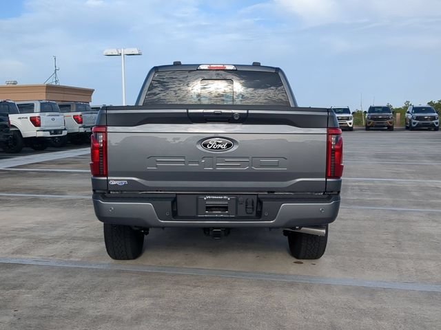 New 2026 Carbonized Gray Metallic Ford XLT image 107