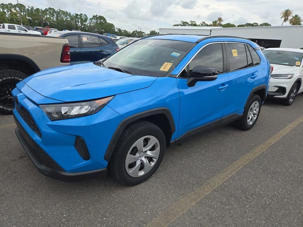 Used 2019 Blue Toyota LE image 14