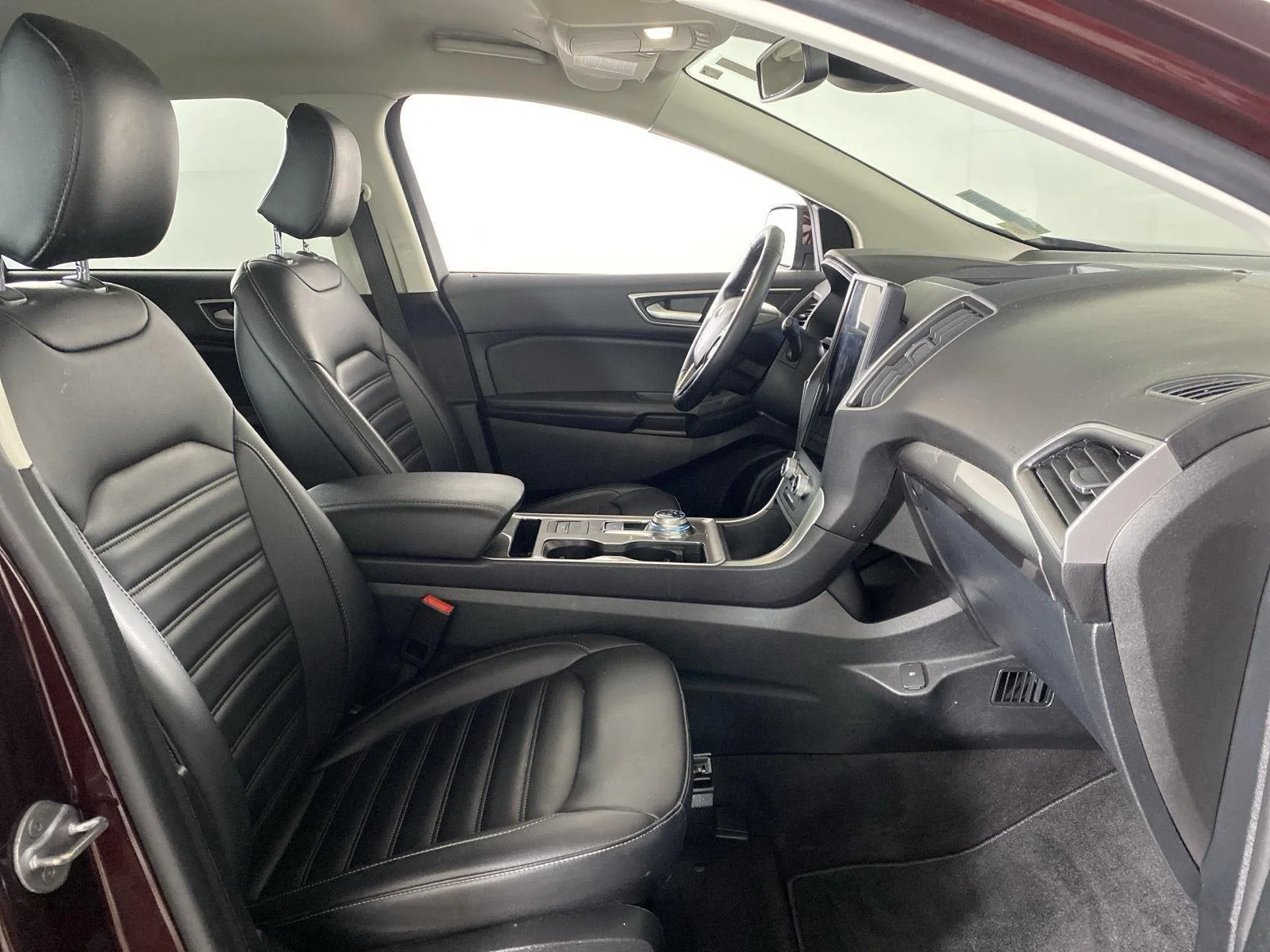 Used 2023 Burgundy Velvet Metallic Tinted Clearcoat Ford SEL image 29