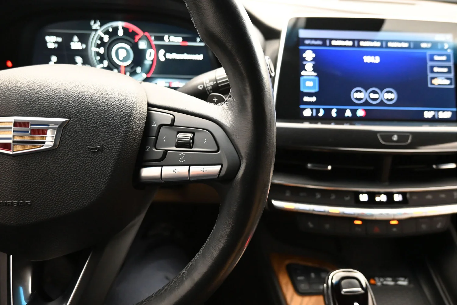 Used 2023 BLACK RAVEN Cadillac Premium Luxury image 18