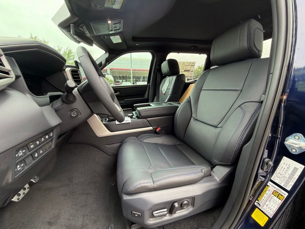 2026 Toyota Tundra Platinum - Photo 17