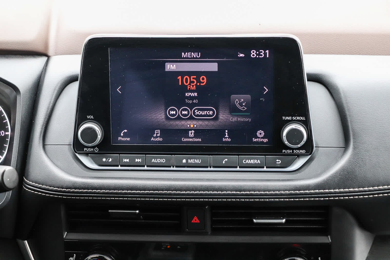 2023 Nissan Rogue SV - Photo 14