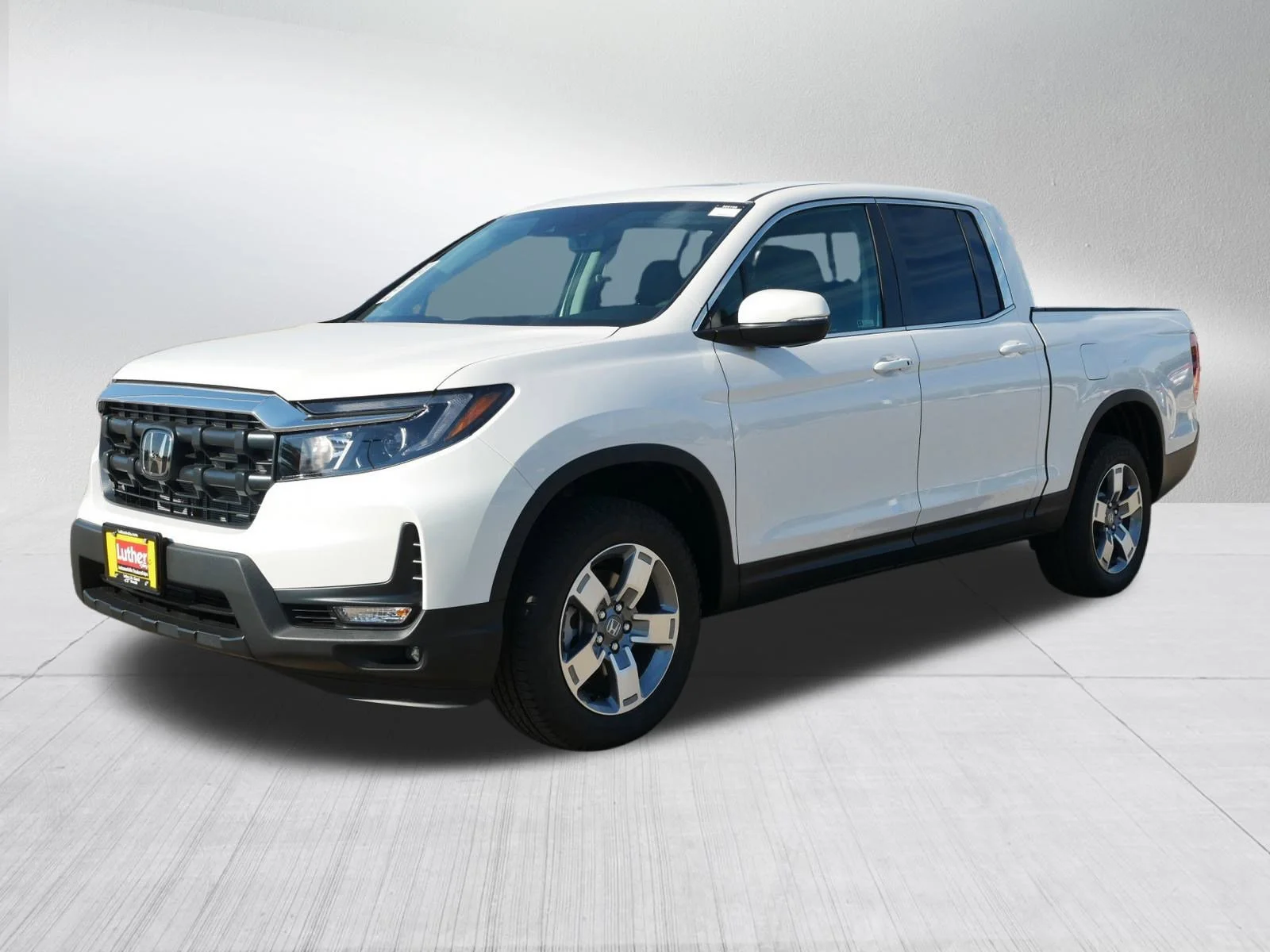 New 2026 Platinum White Pearl Honda RTL image 2