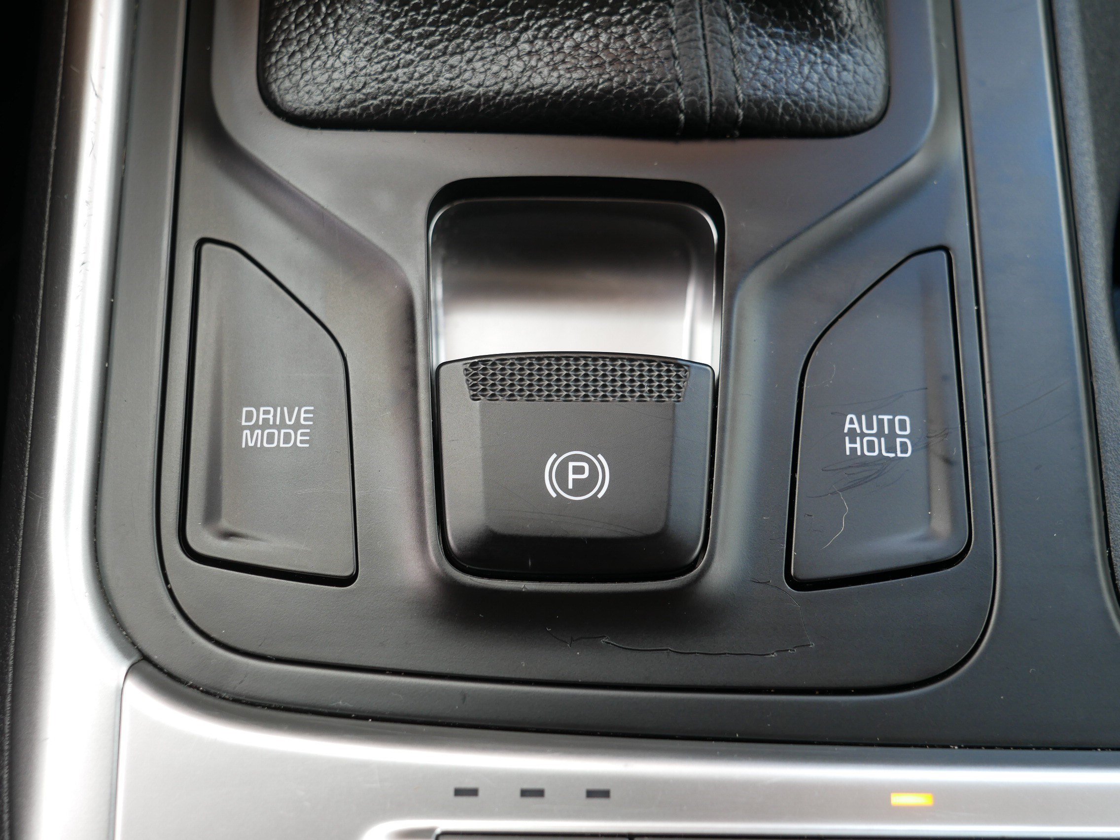 Certified Used 2026 Snow White Pearl Kia LXS image 31