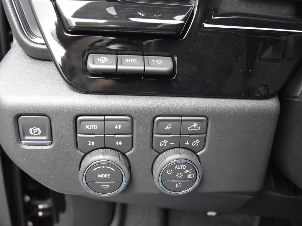 2026 Chevrolet Silverado 1500 ZR2 - Photo 15