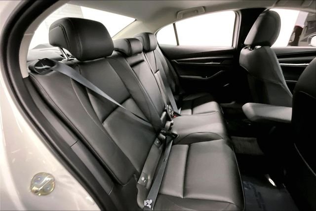 Used 2026 Snowflake White Pearl Mica Mazda 2.5 S Preferred Sunroof - Adaptive Cruise - Htd Seats image 25