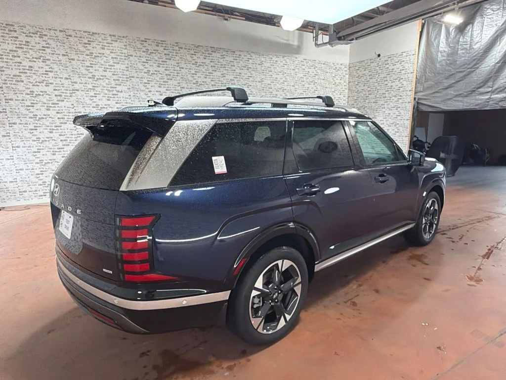 New 2027 Pacific Sapphire Pearl Hyundai Calligraphy image 7