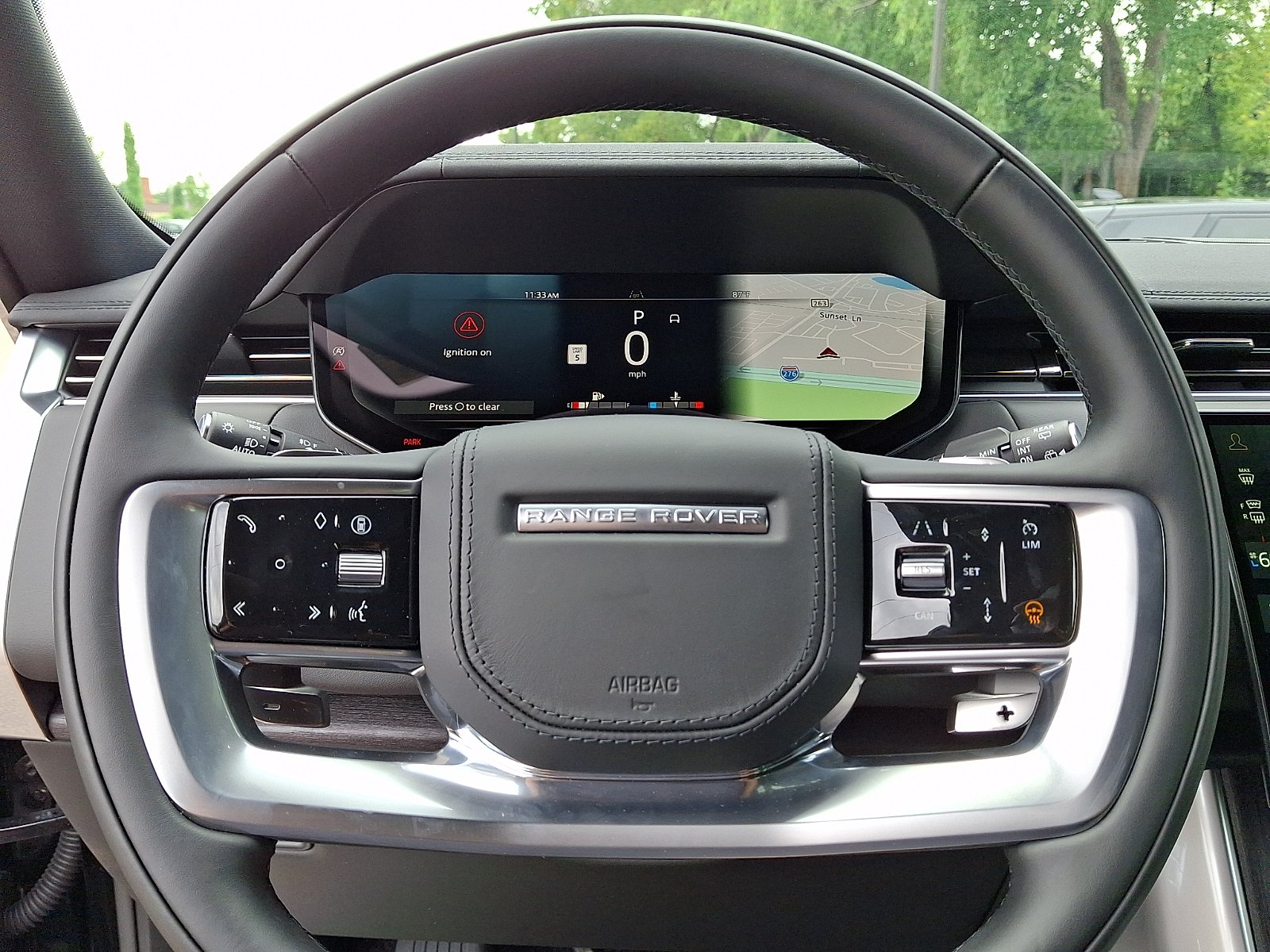 New 2026 Santorini Black Land Rover P400 SE image 17