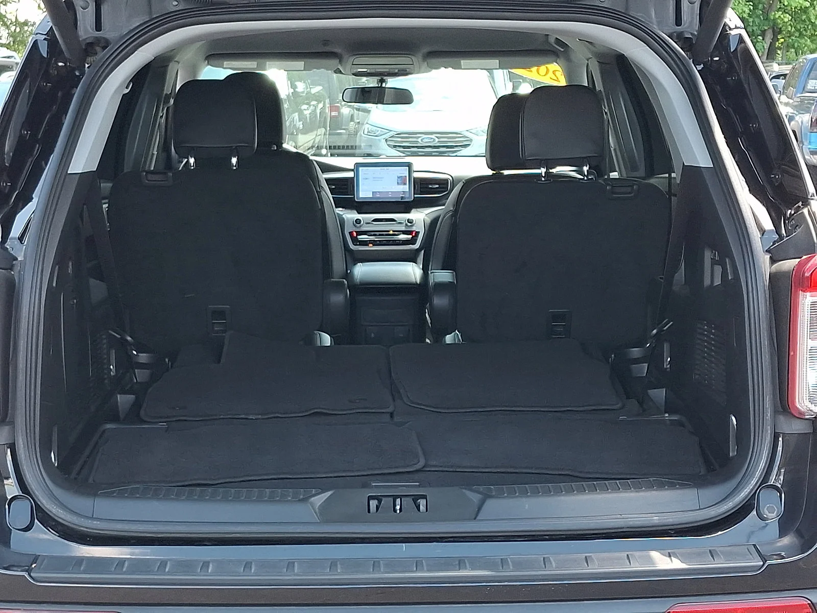 Used 2023 Black Metallic Ford XLT image 28
