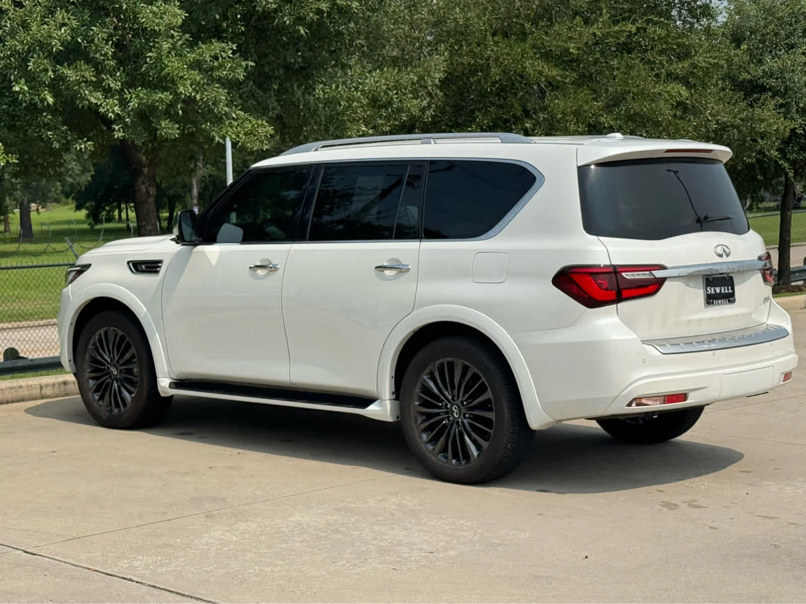 Certified Used 2023 Moonstone White INFINITI SENSORY image 8
