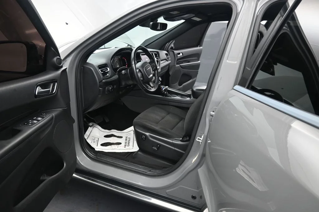 Used 2023 Gray Dodge SXT image 13