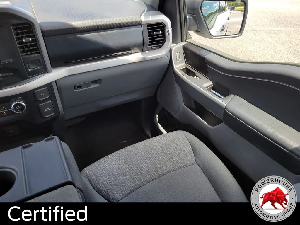 Used 2021 White Ford XLT image 19