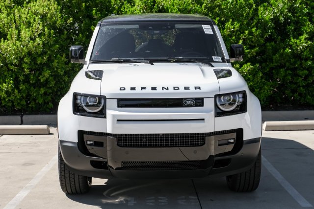 New 2026 White Land Rover S image 8