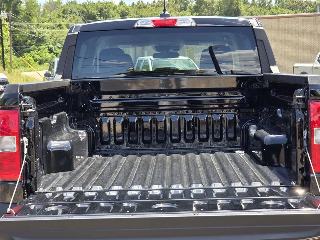 New 2026 Shadow Black Ford XLT image 8