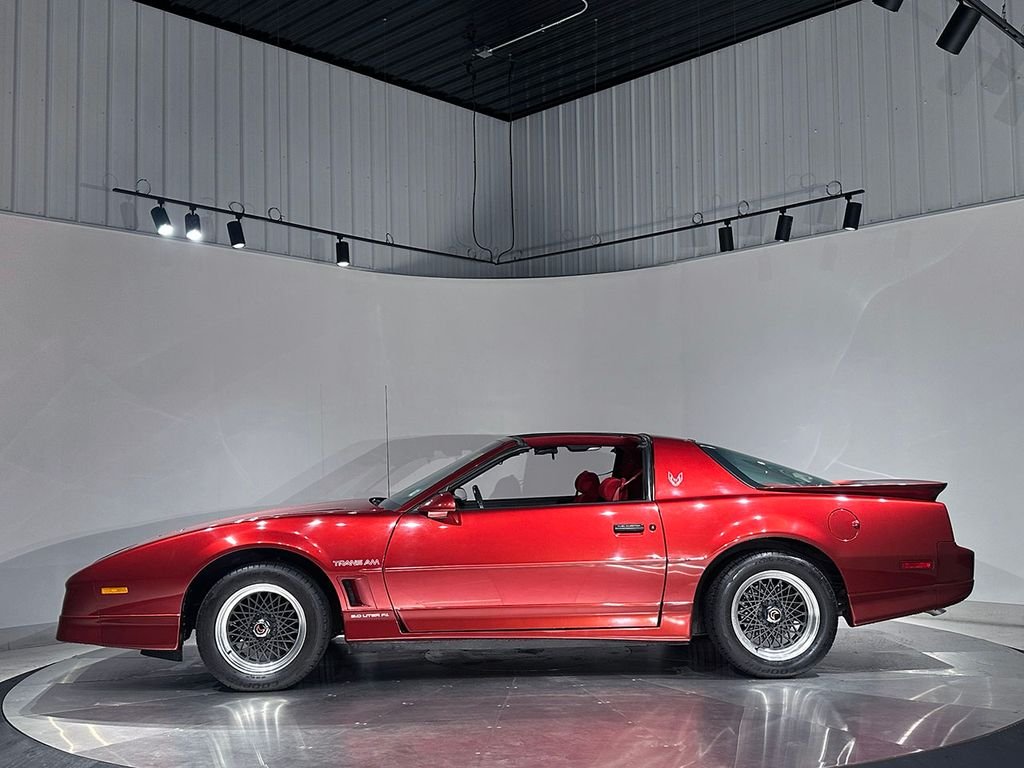 Used 1987 Red Pontiac  image 10