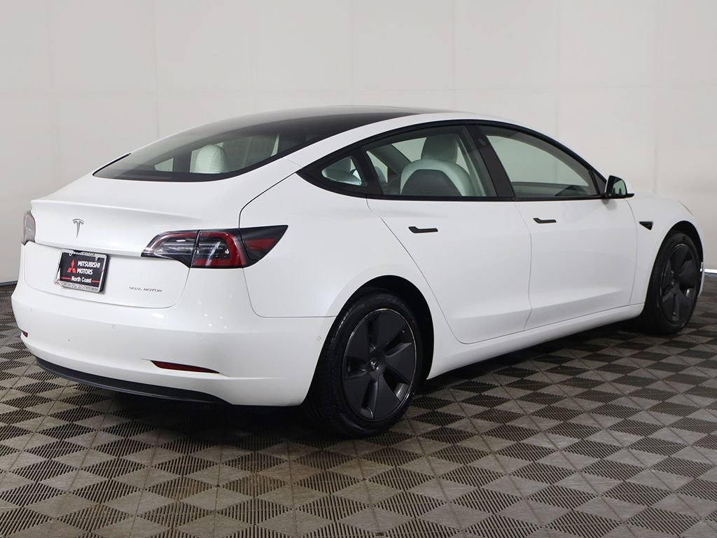 Used 2022 White Tesla Long Range image 11