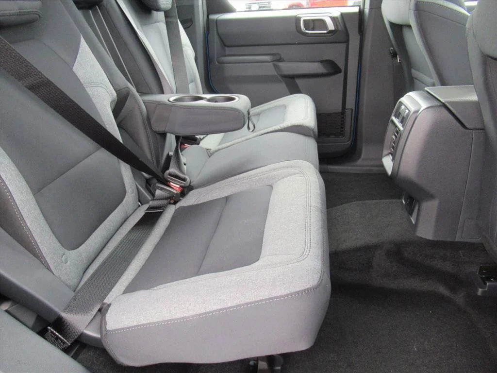 2025 Ford Bronco 4-Door Base - Photo 27