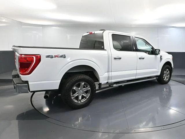 Used 2021 White Ford XLT image 4