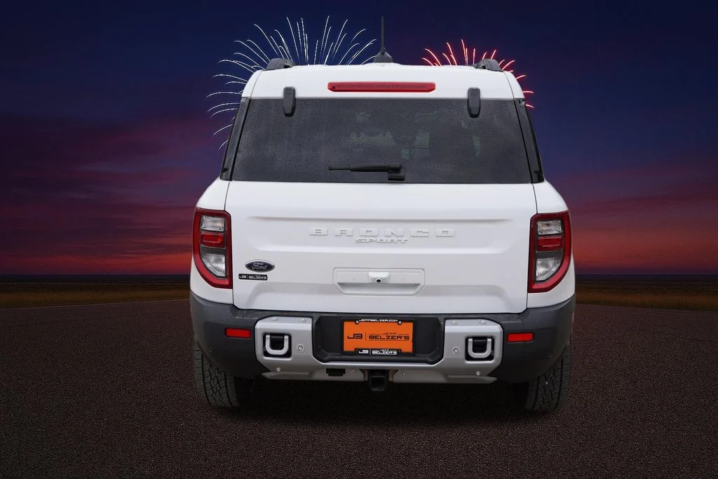Certified Used 2025 Oxford White Ford Big Bend image 6