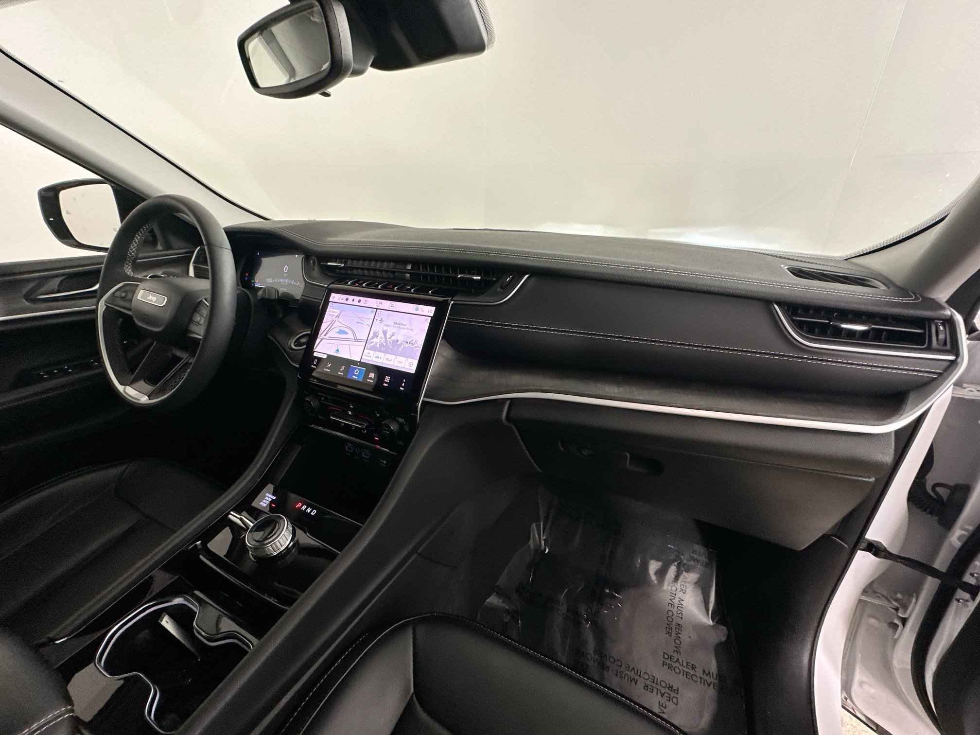 Used 2023 Bright White Clearcoat Jeep Limited image 42