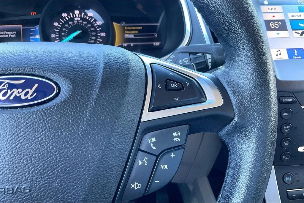 Used 2017 Blue Ford Titanium image 18