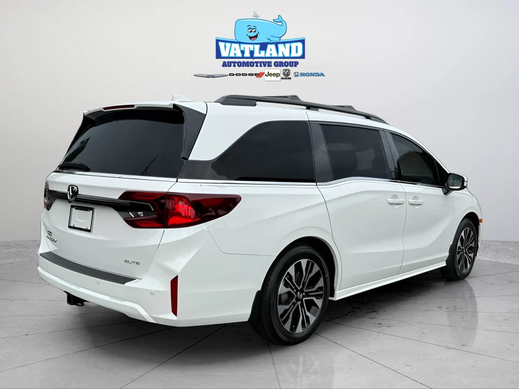 2026 Honda Odyssey Elite - Photo 6