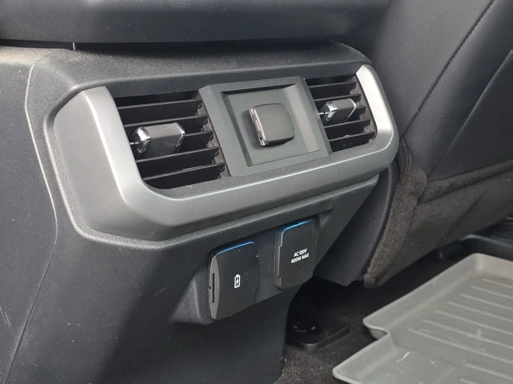 Used 2021 Gray Ford Lariat image 28