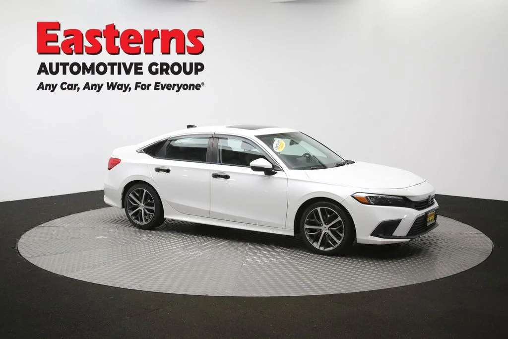 Used 2022 White Honda Touring image 47