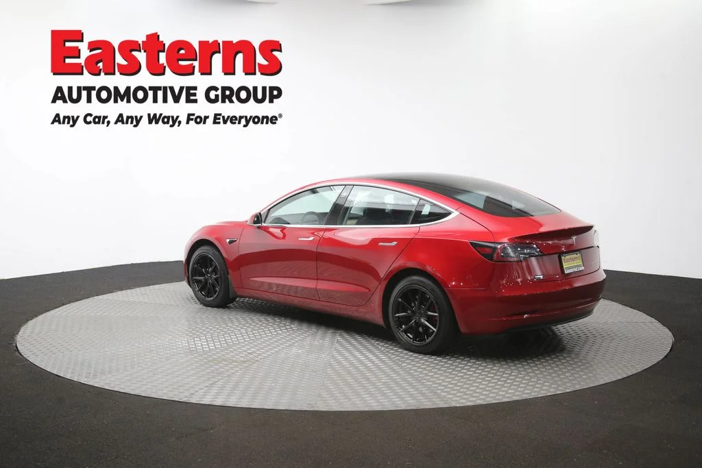 Used 2019 Red Tesla Long Range image 57