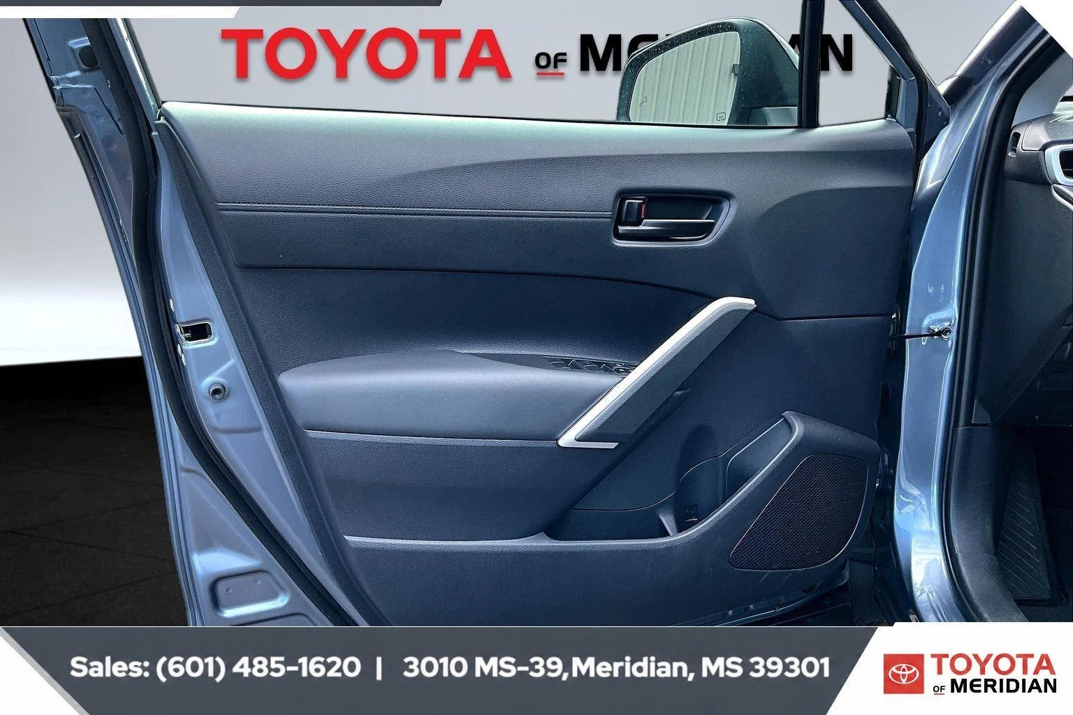 Used 2026 Celestite Toyota LE image 17