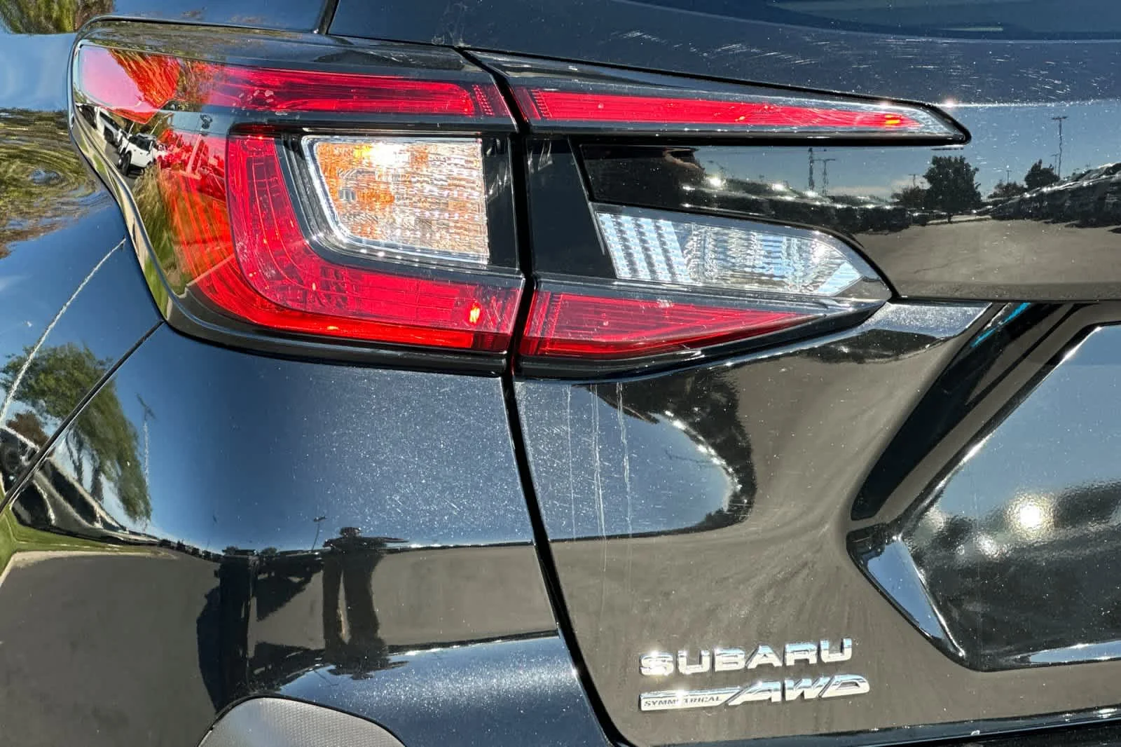 Certified Used 2025 Crystal Black Silica Subaru Premium image 27