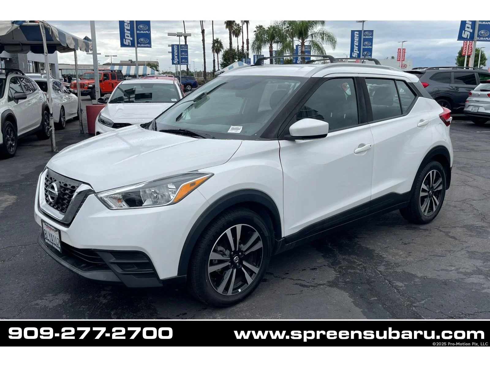 Used 2019 Aspen White Tricoat Nissan SV image 1