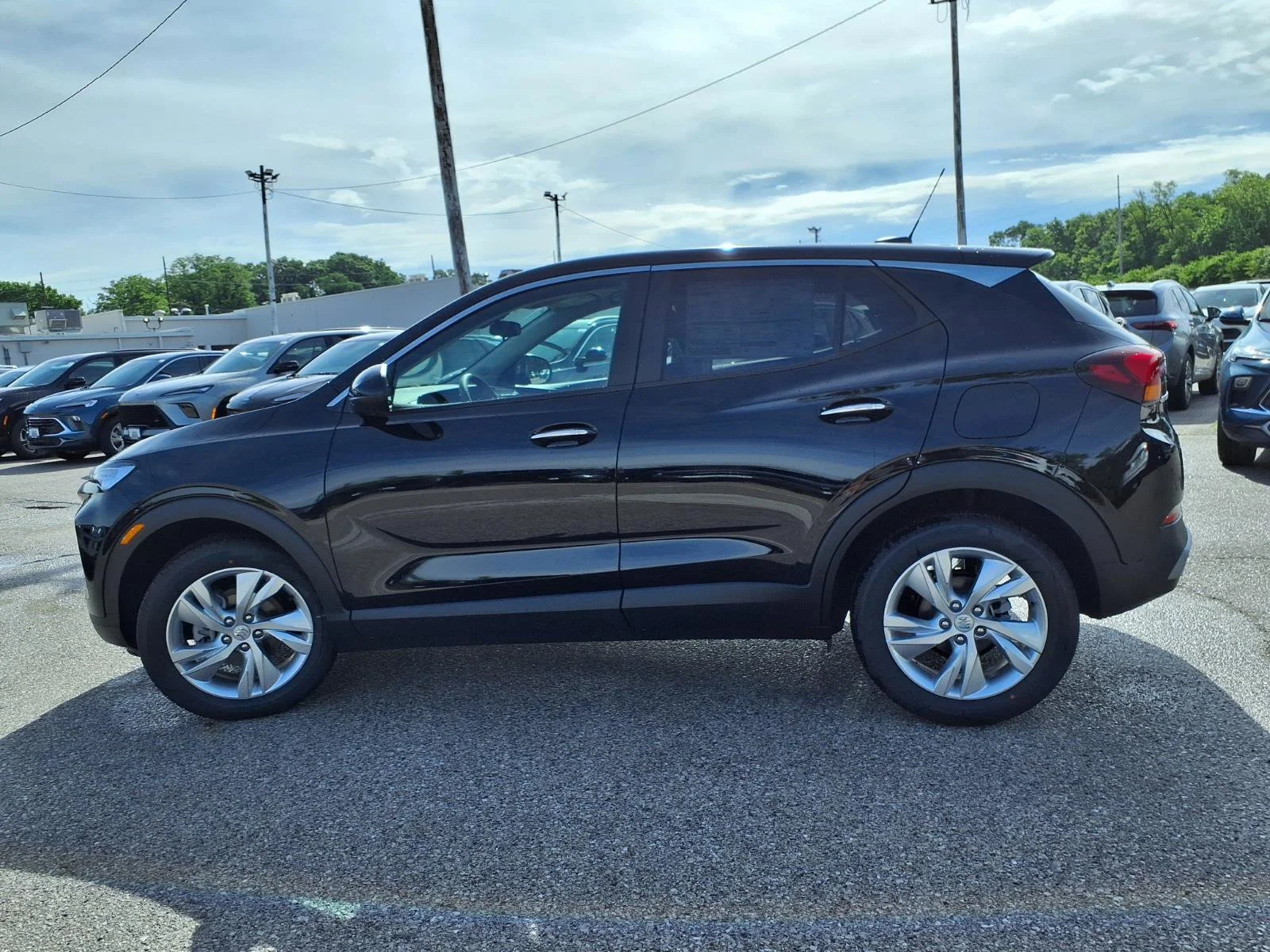 New 2026 Ebony Twilight Metallic Buick Preferred image 22