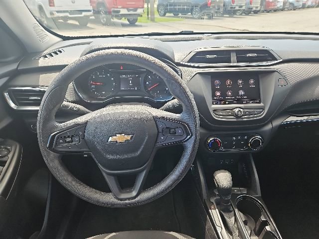 Used 2022 Summit White Chevrolet LT image 13