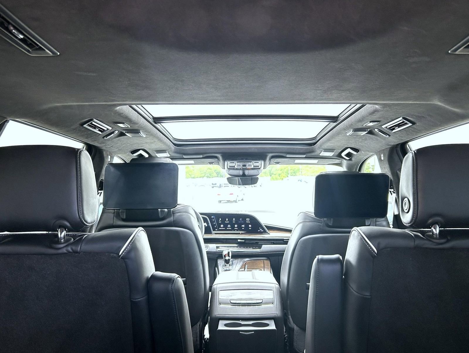 2024 Cadillac Escalade Sport Platinum - Photo 24