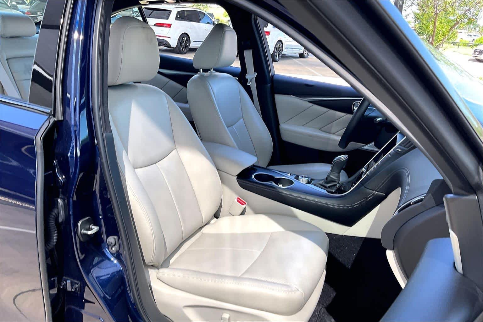 Used 2023 Grand Blue INFINITI SENSORY image 9